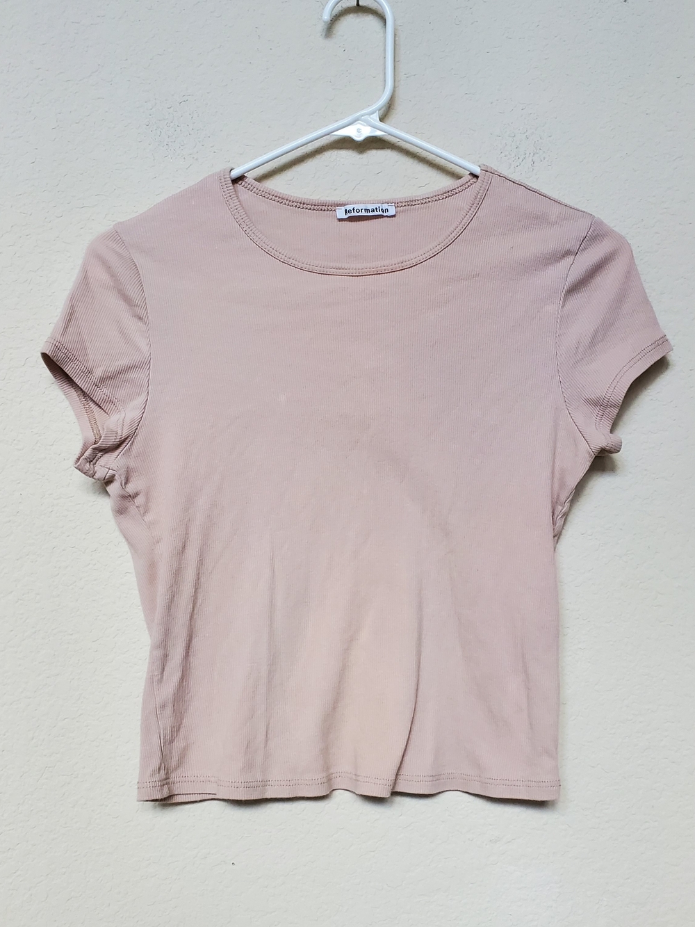 Reformation Blush Pink Ribbed Short Sleeve Tee. Size Large